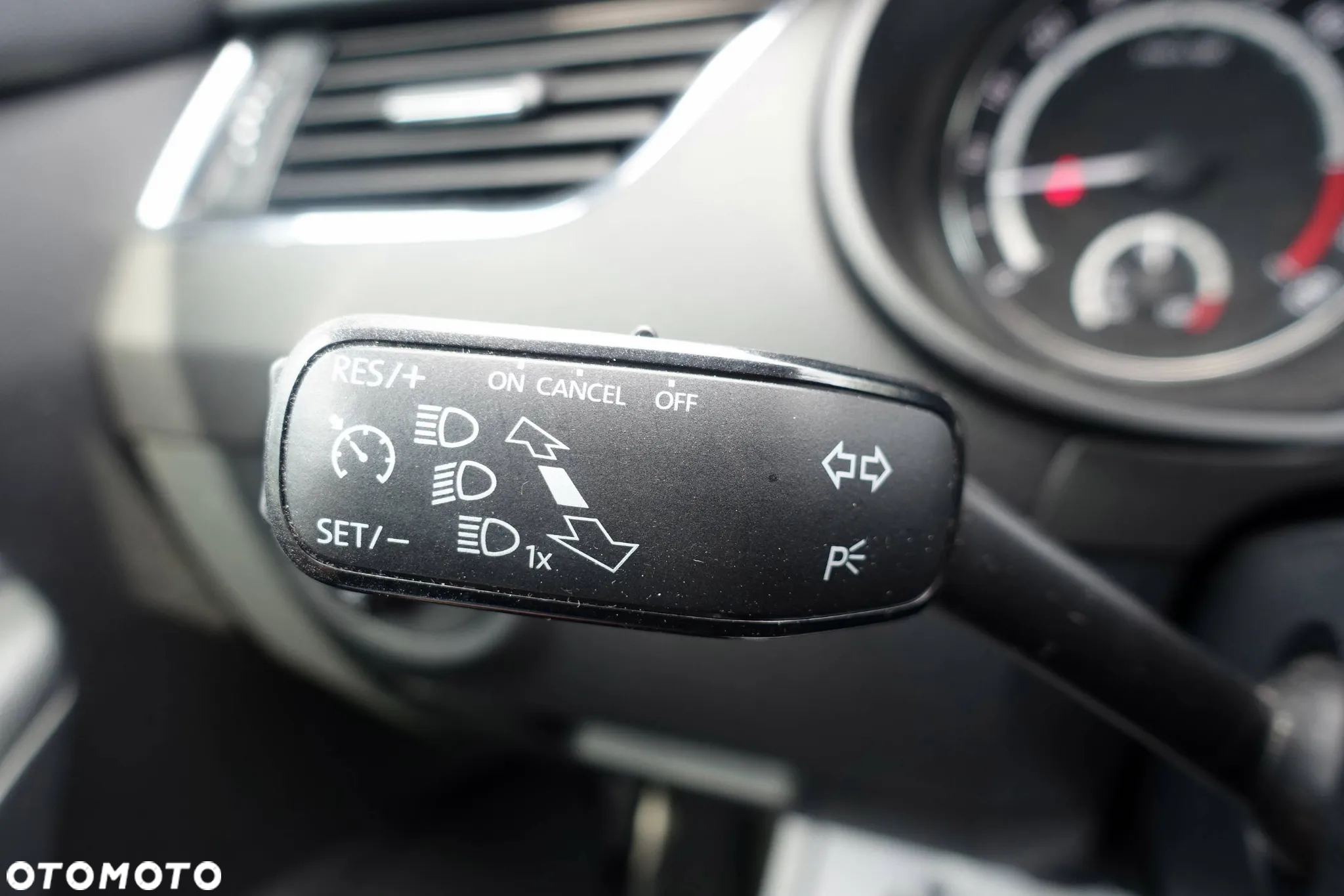 Skoda Octavia 2.0 TDI RS - 21