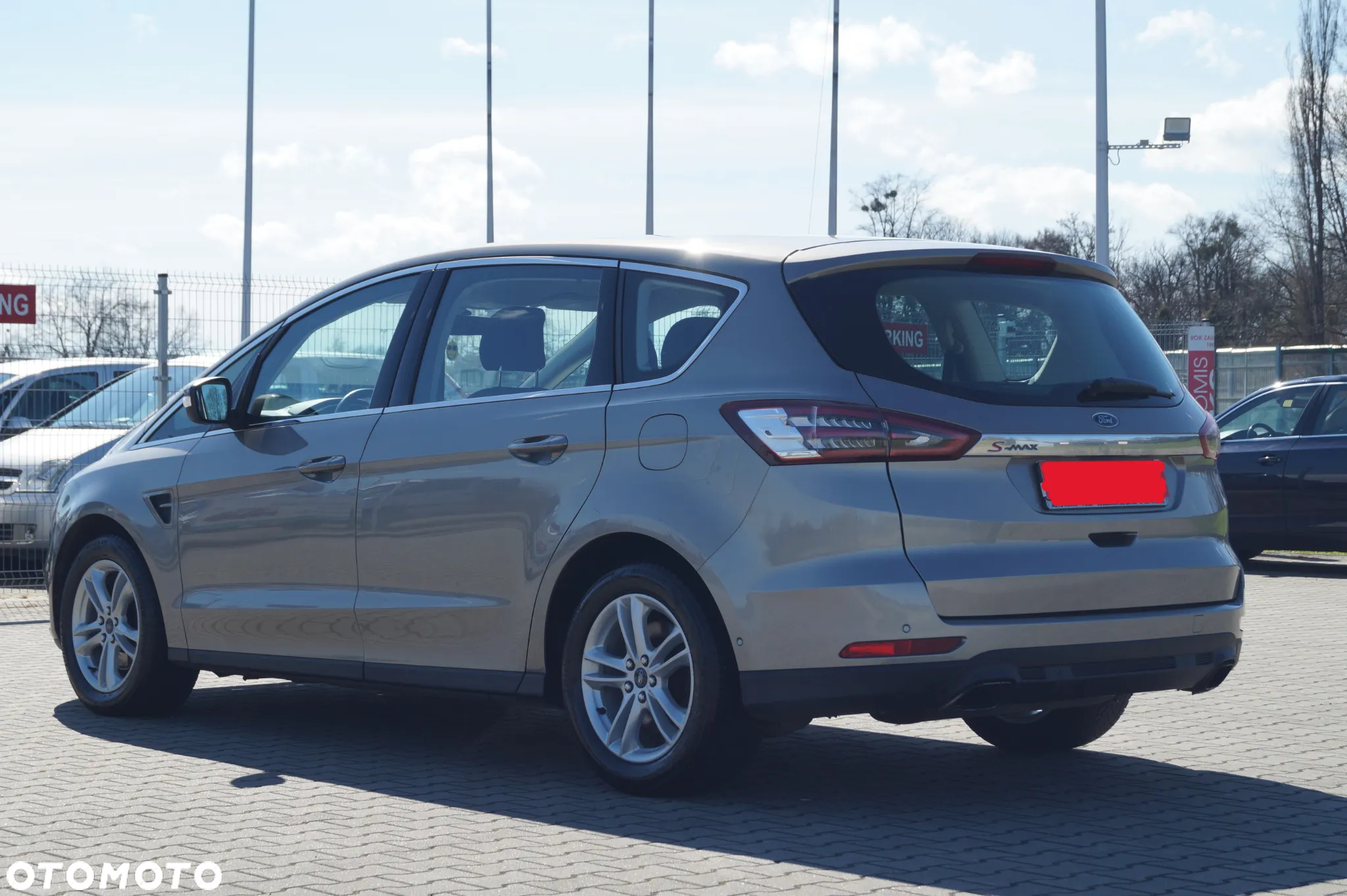 Ford S-Max 2.0 TDCi Titanium PowerShift - 9