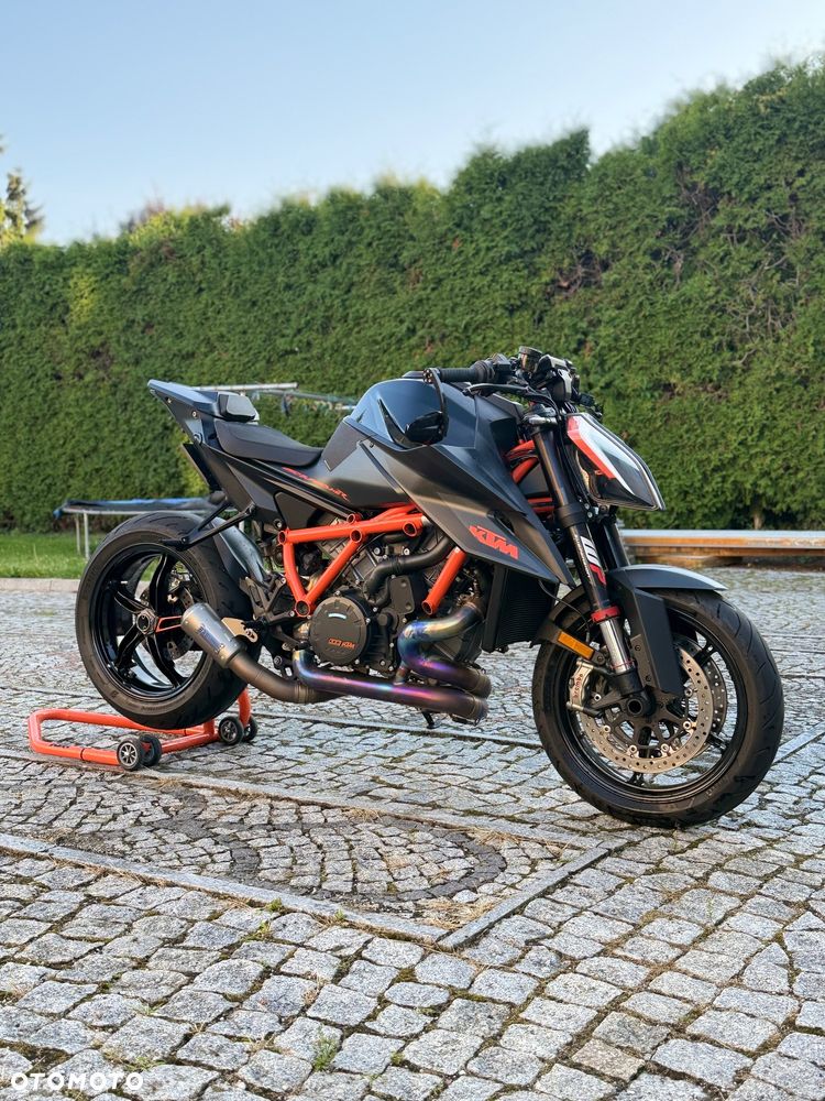 KTM Super Duke - 3