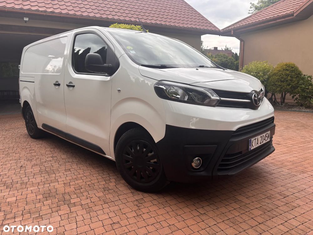 Toyota PROACE - 3