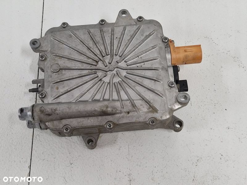BMW XM G09 U06 U11 1.5 B HYBRYDA ELEKTRYCZNY PODGRZEWACZ WODY CIECZY - 10