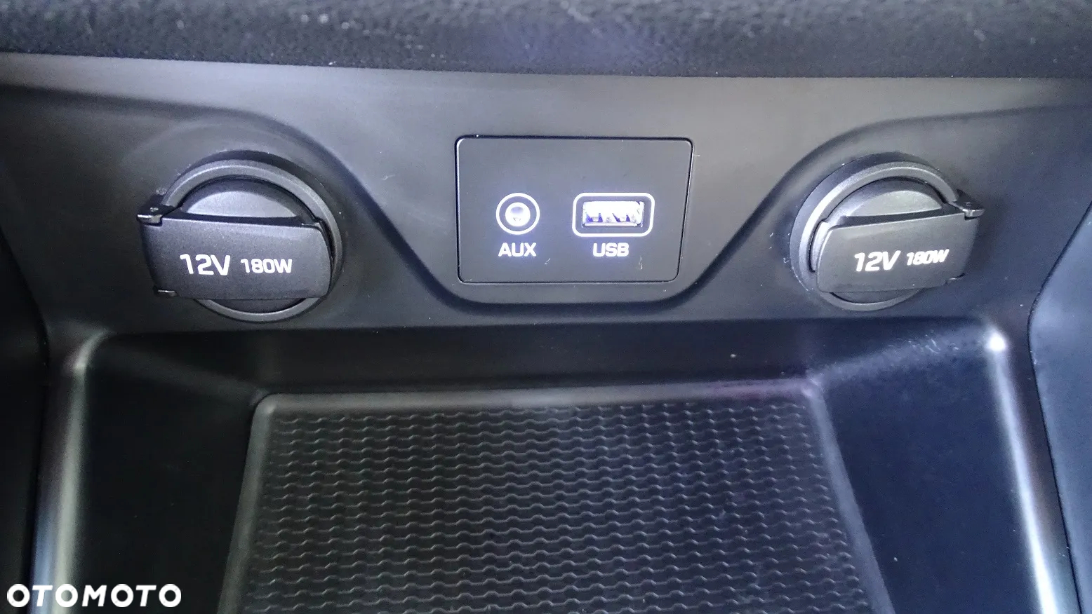 Hyundai Tucson 1.7 CRDI BlueDrive Style 2WD - 22