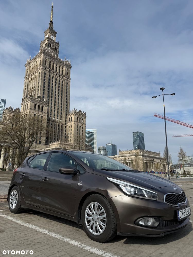Kia Ceed 1.6 Crdi M Euro2012 - 3