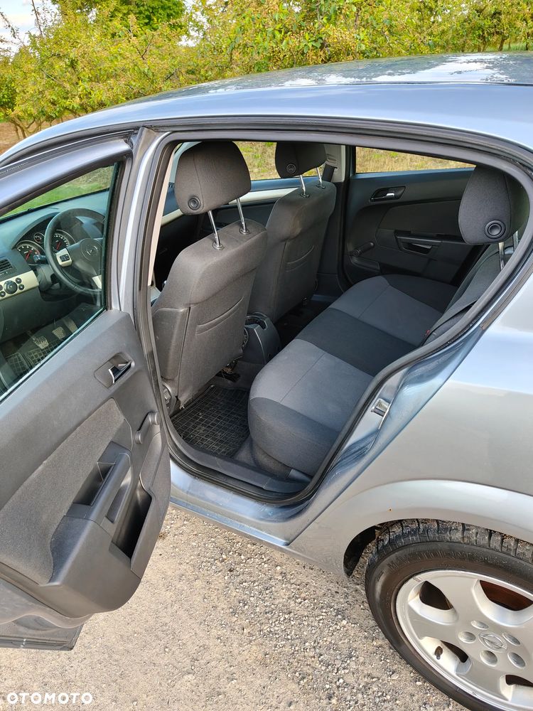 Opel Astra - 12