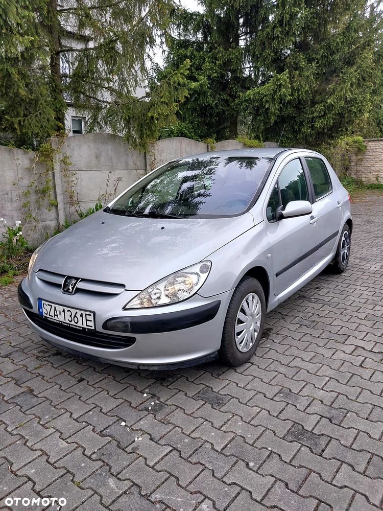Peugeot 307 - 1