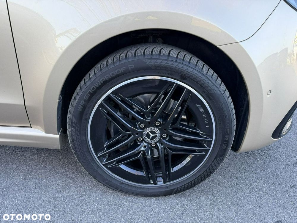 Mercedes-Benz Klasa V 300 d lang 4Matic 9G-TRONIC Exclusive - 32