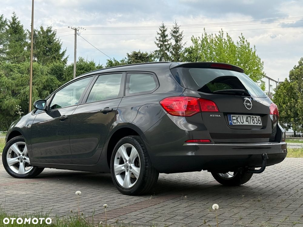 Opel Astra 1.4 Selection - 6