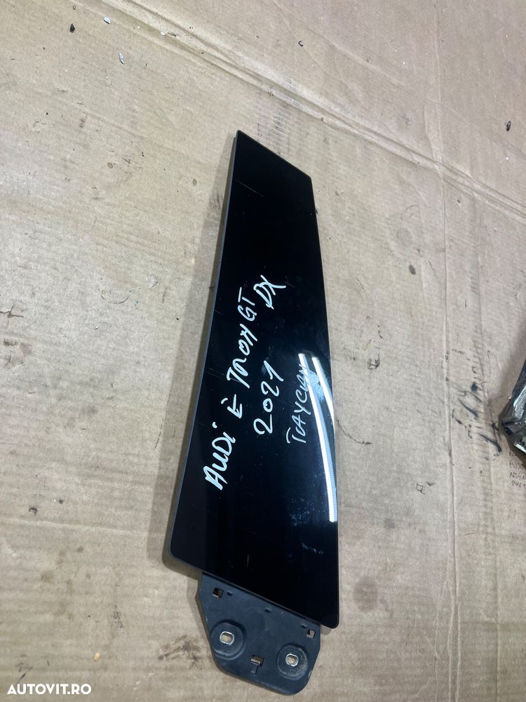 Ornament stalp dreapta 9J1845032A Porsche Taycan Audi e-tron gt 2021 - 2