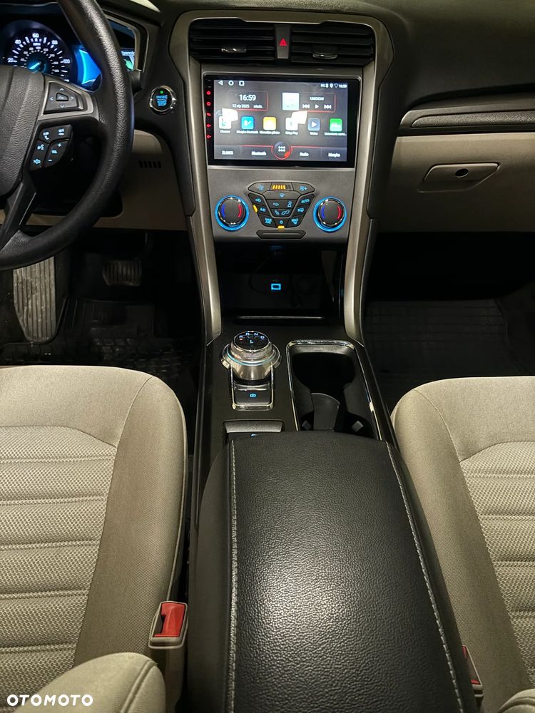 Ford Mondeo - 16