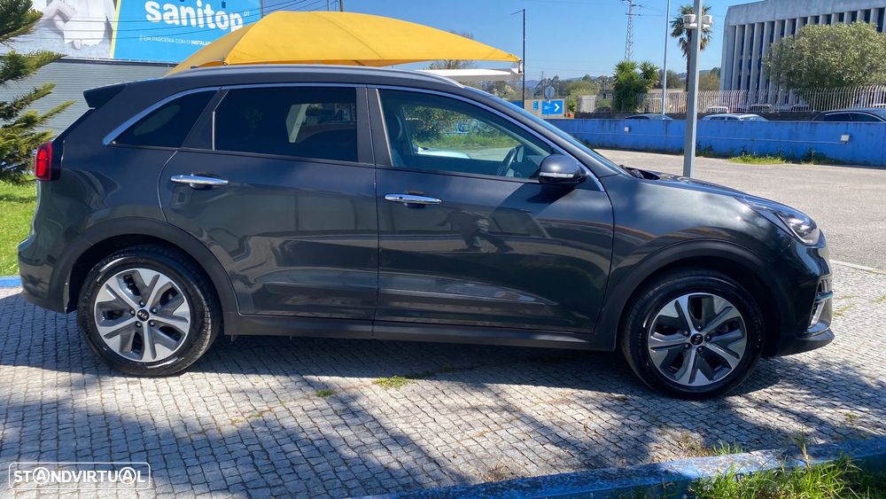 Kia e-Niro 64kWh - 4
