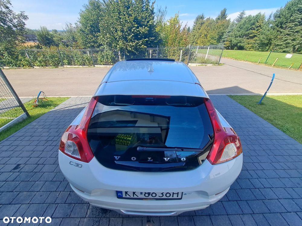 Volvo C30 D2 R-Design - 14
