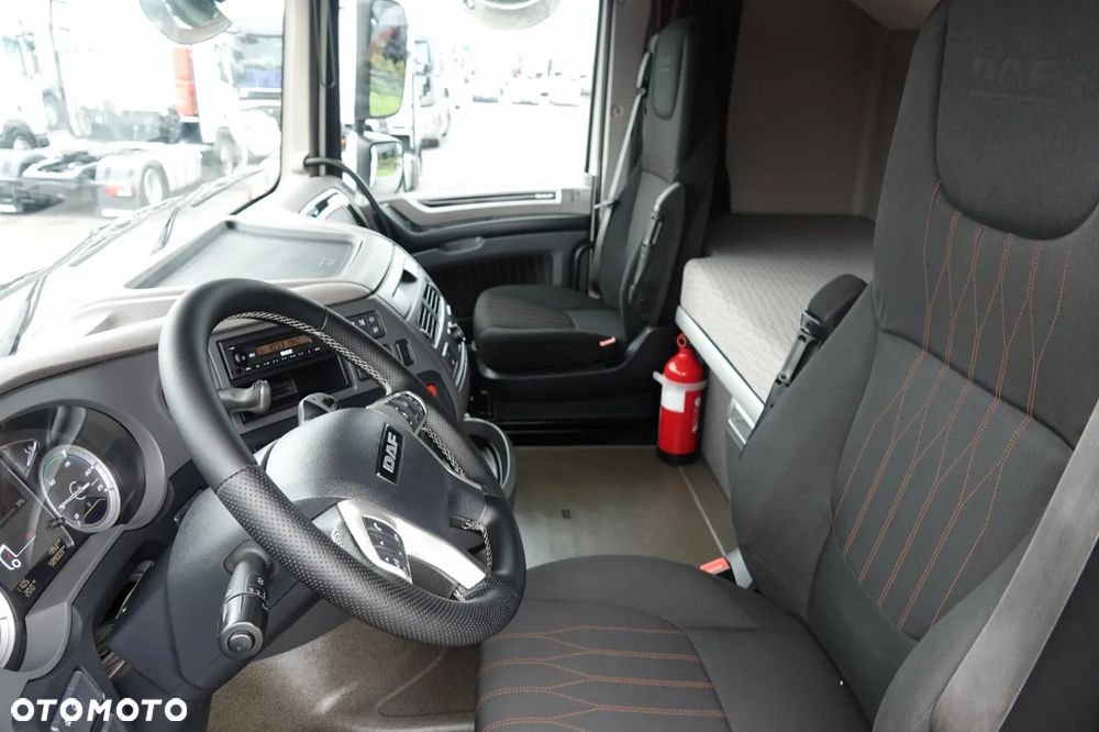 DAF XF 530 / RETARDER / KLIMA POSTOJOWA  / HYDRAULIKA dwuobwodowa  / PO KONTRAKCIE SERWISOWYM - 22