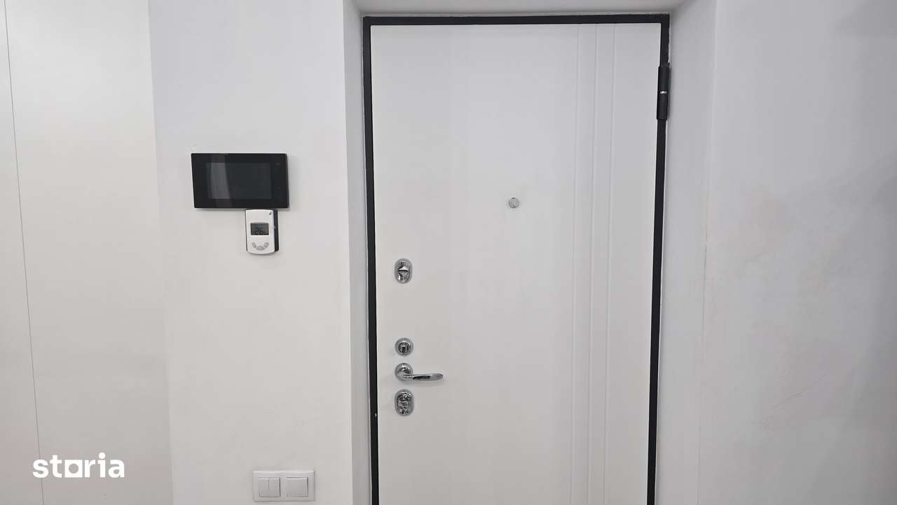 Inchiriez apartament 2 camere in Deva, zona ultracentrala, etaj 1, - Imagine principală: 4/19