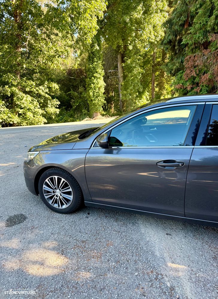 Peugeot 308 1.2 PureTech Allure - 7