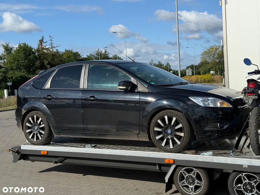 Ford Focus 1.6 Platinium X - 11