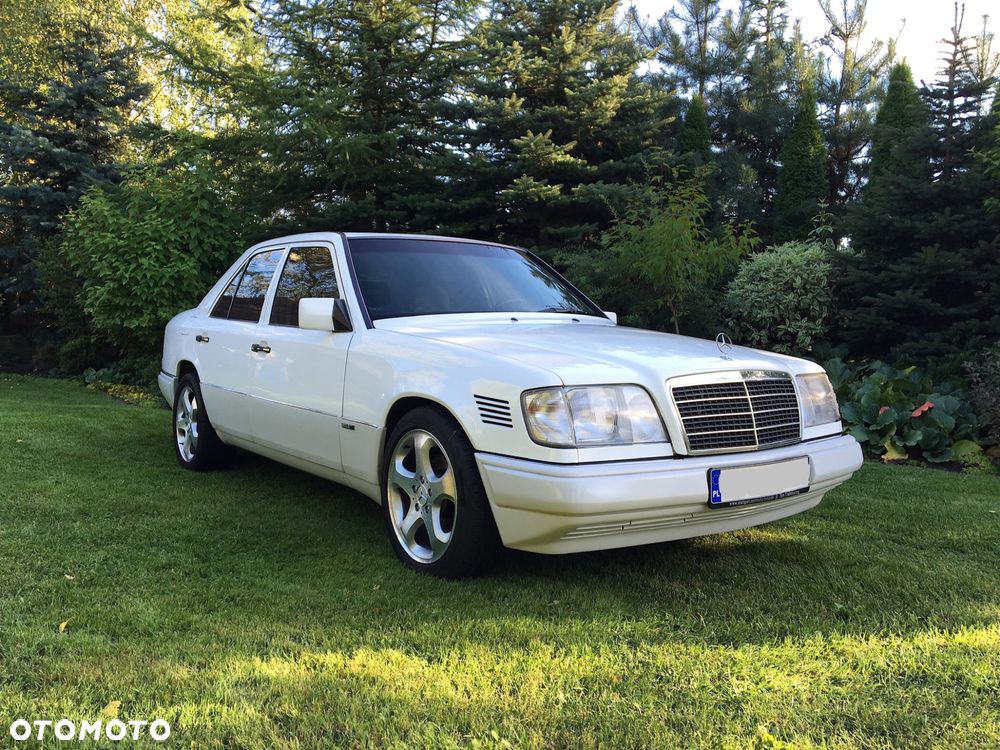 Mercedes-Benz W124 (1984-1993) - 1