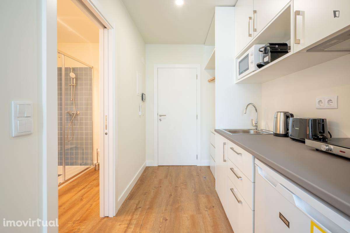 Estúdio - localizado em Olaias Lisbon - Grande imagem: 4/12