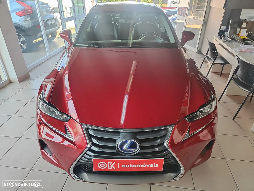 Lexus IS 300H Sport Edition - 5
