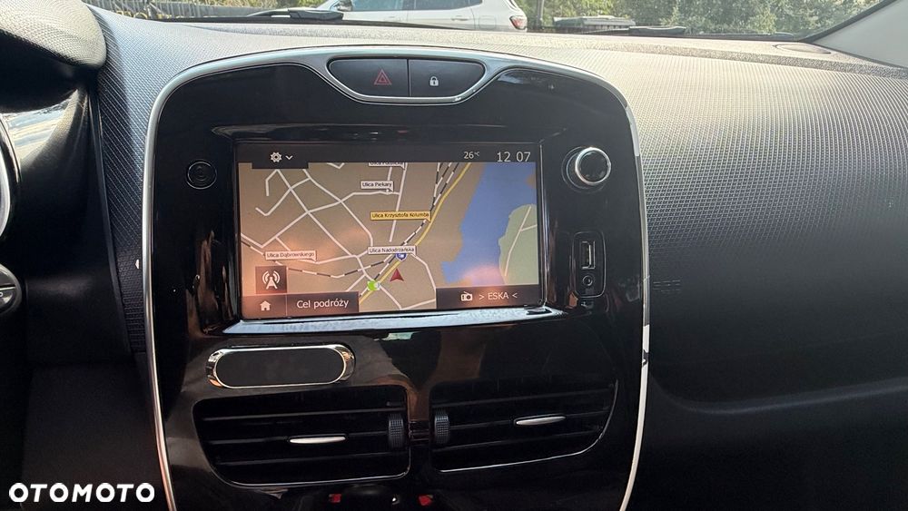 Renault Clio 0.9 Energy TCe Limited EU6 - 20