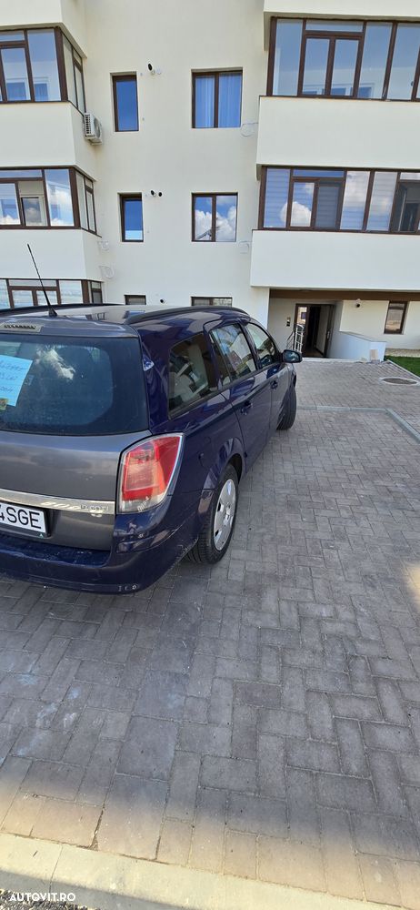 Opel Astra 1.3 CDTI - 4