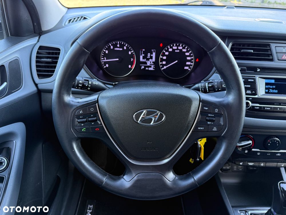 Hyundai i20 1.4 Style EU5 - 23