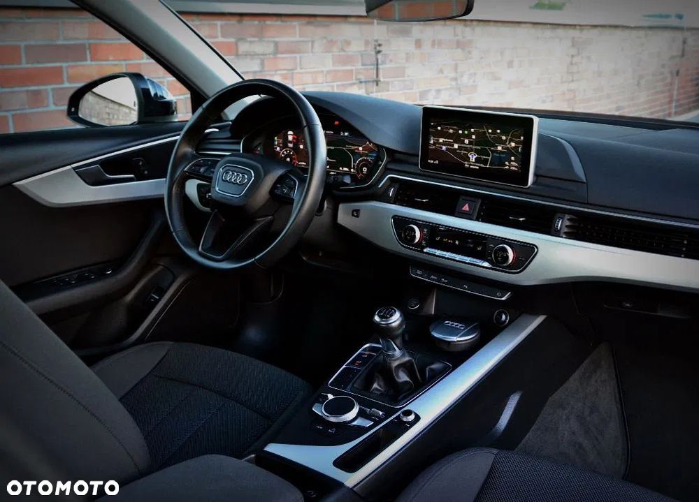 Audi A4 Limousine 2.0 TFSI ultra Design - 3