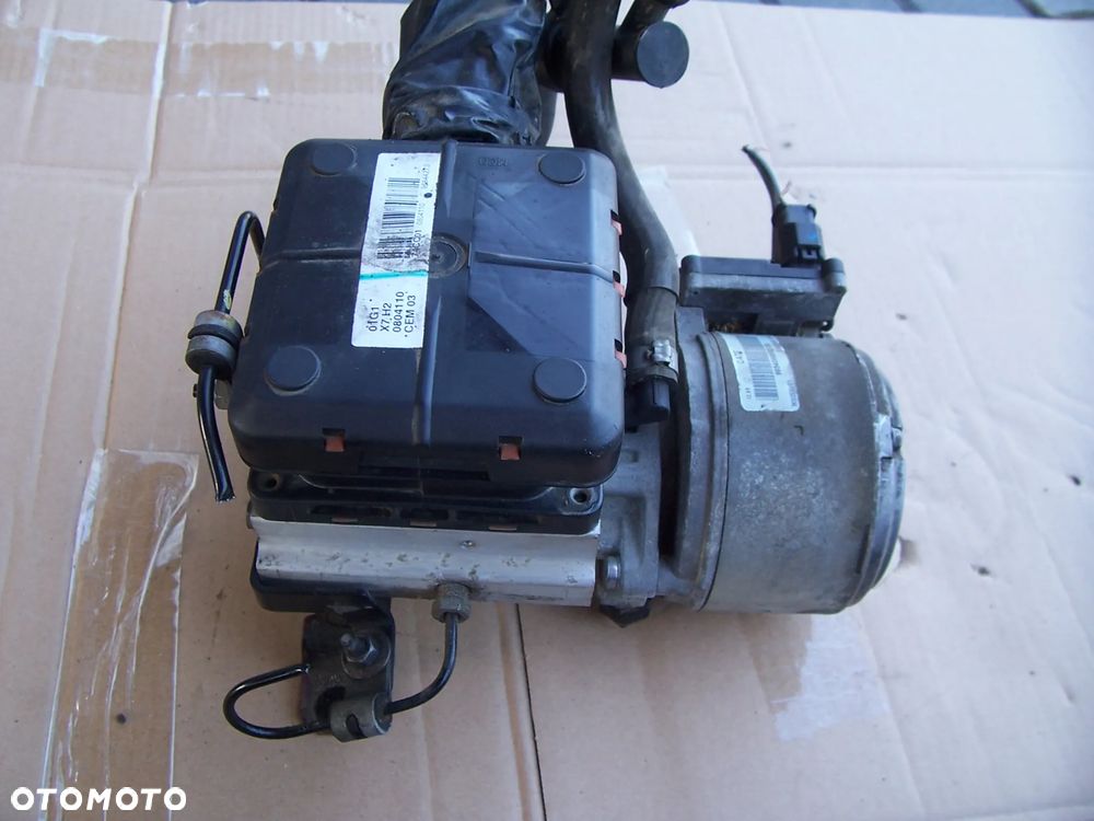 CITROEN C5 III 08-17 SILOWNIKI HYDRAULICZNE TYL - 24