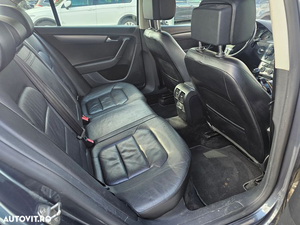 Volkswagen Passat 1.6 TDI BlueMotion Technology Business Edition - 11