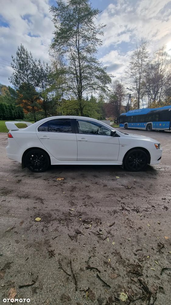 Mitsubishi Lancer 2.0 Ralliart MR - 3