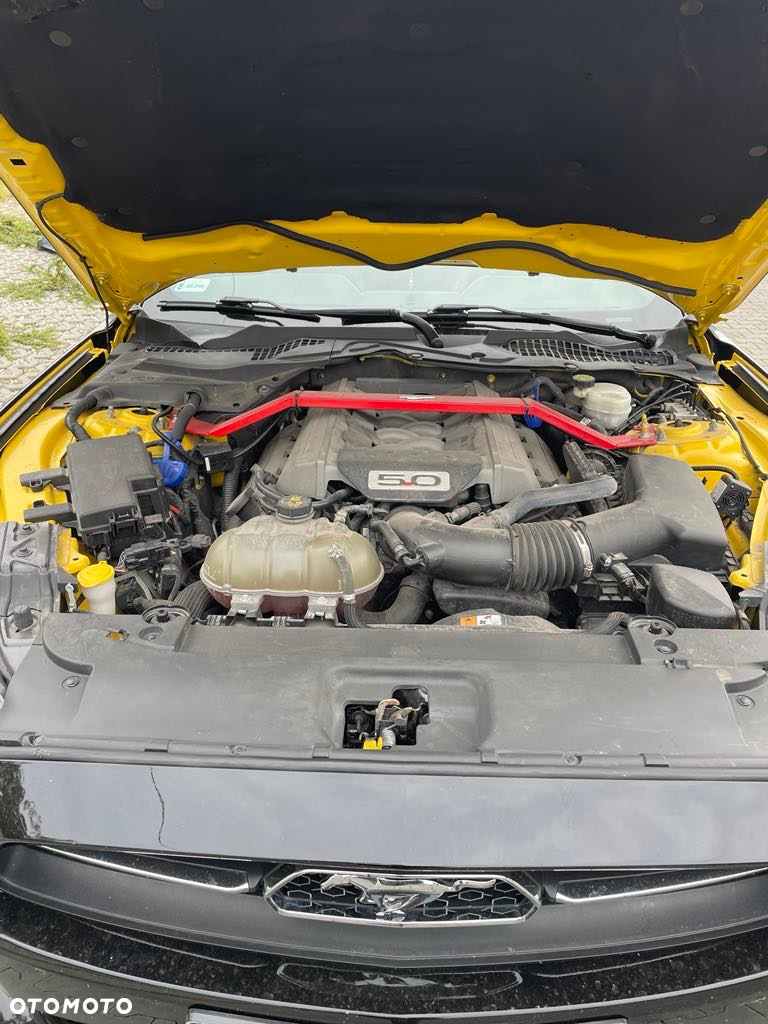 Ford Mustang 5.0 V8 GT - 8