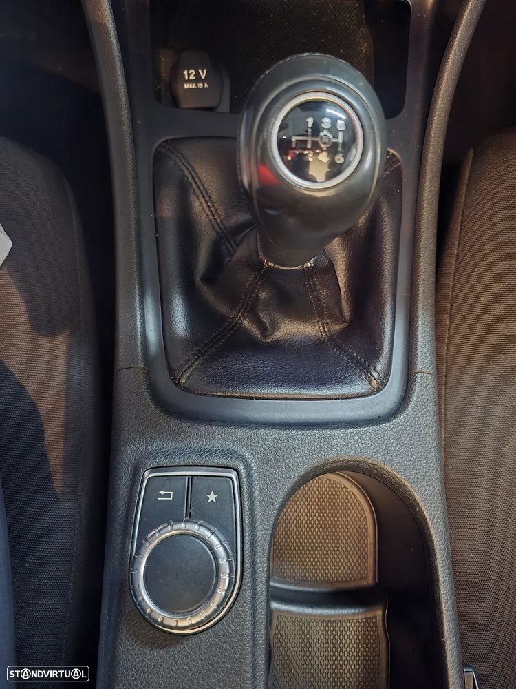 Mercedes-Benz A 180 CDI (BlueEFFICIENCY) - 18