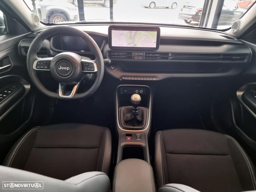 Jeep Avenger 1.2 GSE T3 Altitude - 12