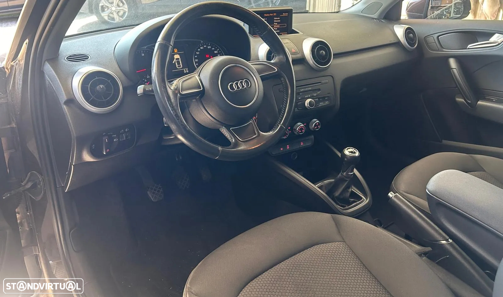 Audi A1 (2013) - Lote de Peças - 2