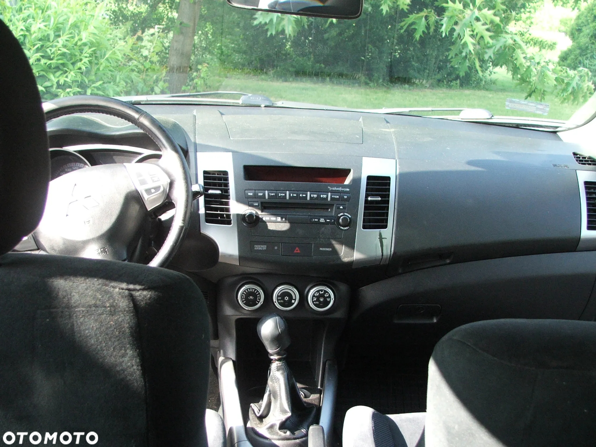 Mitsubishi Outlander 2.2 DID Instyle - 6