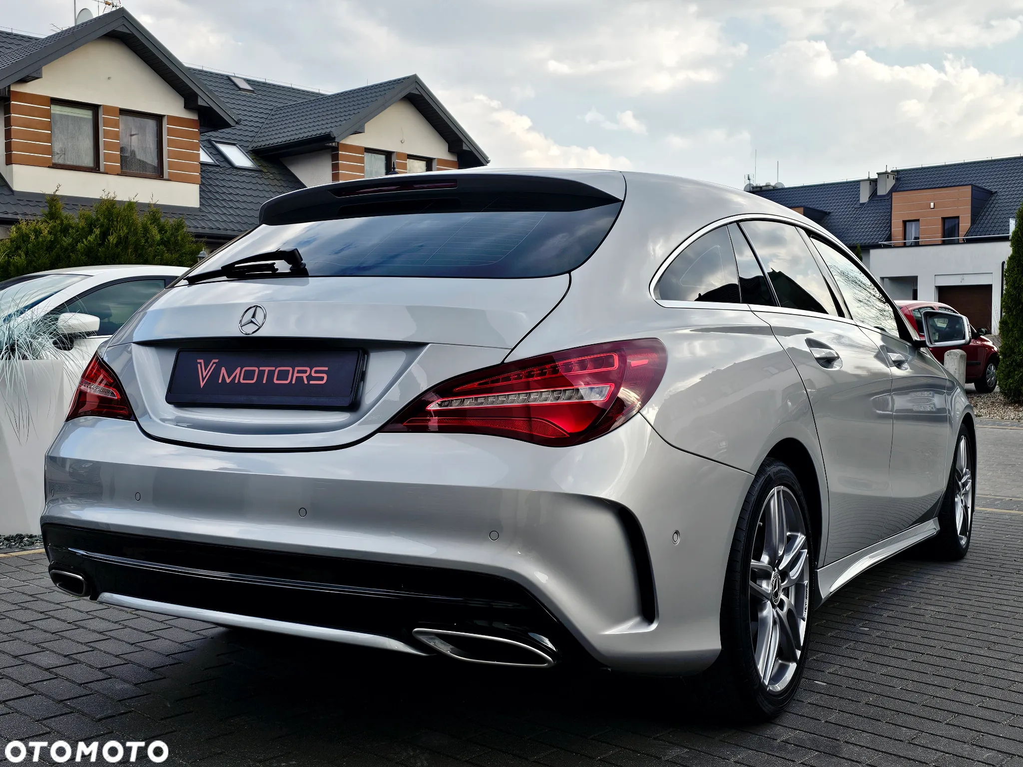 Mercedes-Benz CLA Shooting Brake 180 d 7G-DCT AMG Line - 22