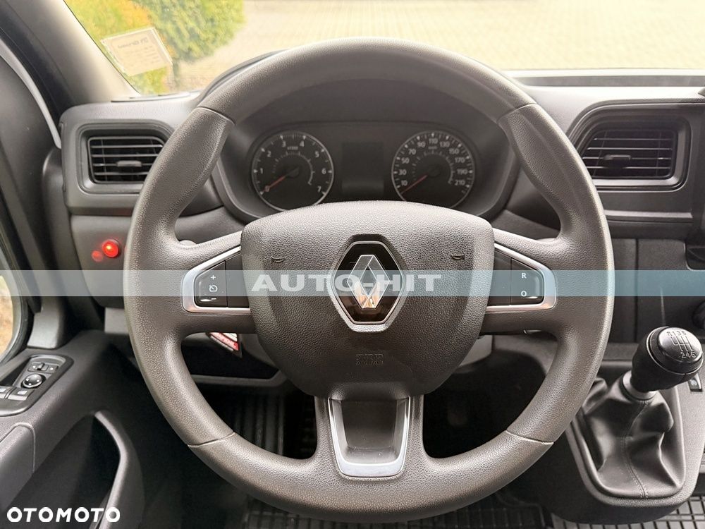 Renault Master - 24