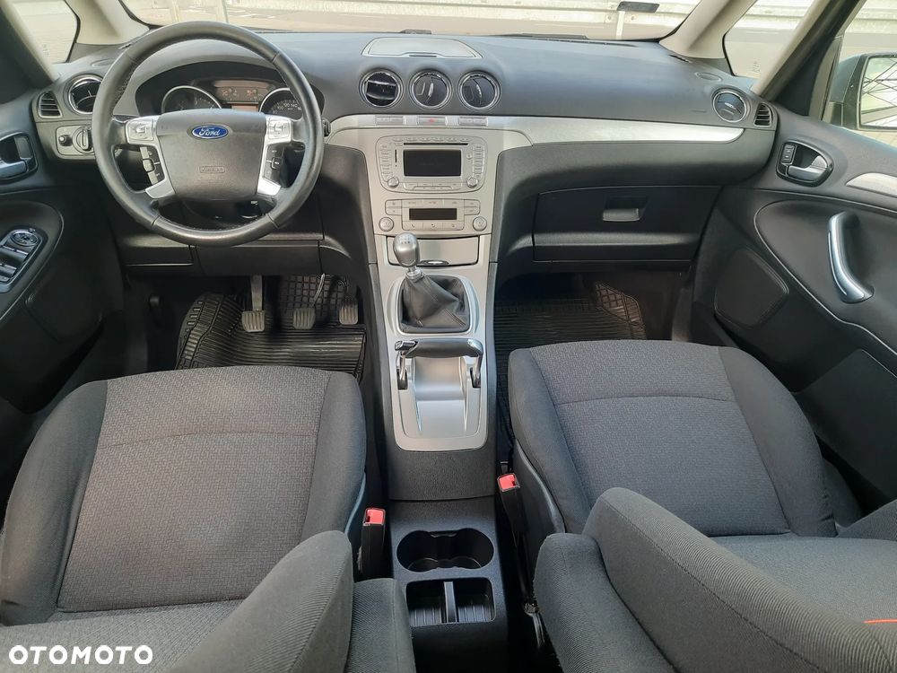 Ford Galaxy 1.8 TDCi Ghia - 4