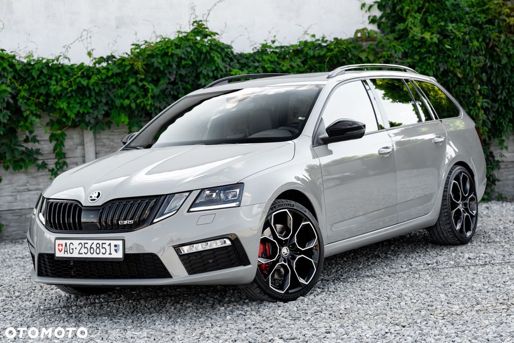 Skoda Octavia 2.0 TSI RS - 5