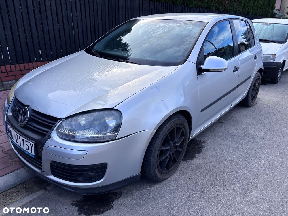 Volkswagen Golf 1.4 FSI Comfortline - 4