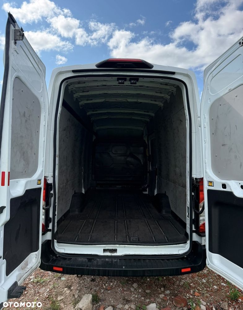 Ford Transit - 29