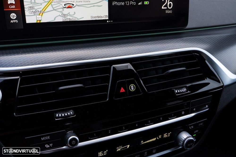 BMW 530 e Pack Desportivo M - 31