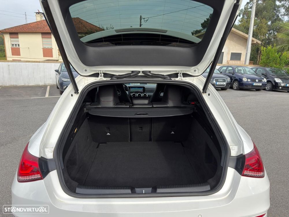 Mercedes-Benz CLA 180 d Shooting Brake AMG Line Aut. - 6