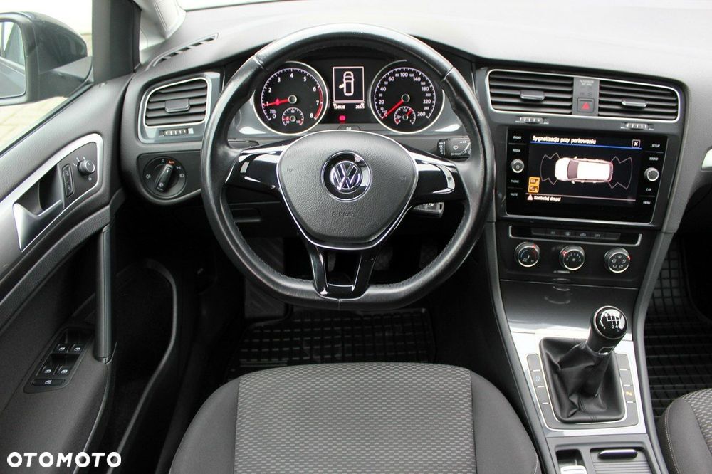 Volkswagen Golf 1.0 TSI Trendline - 9