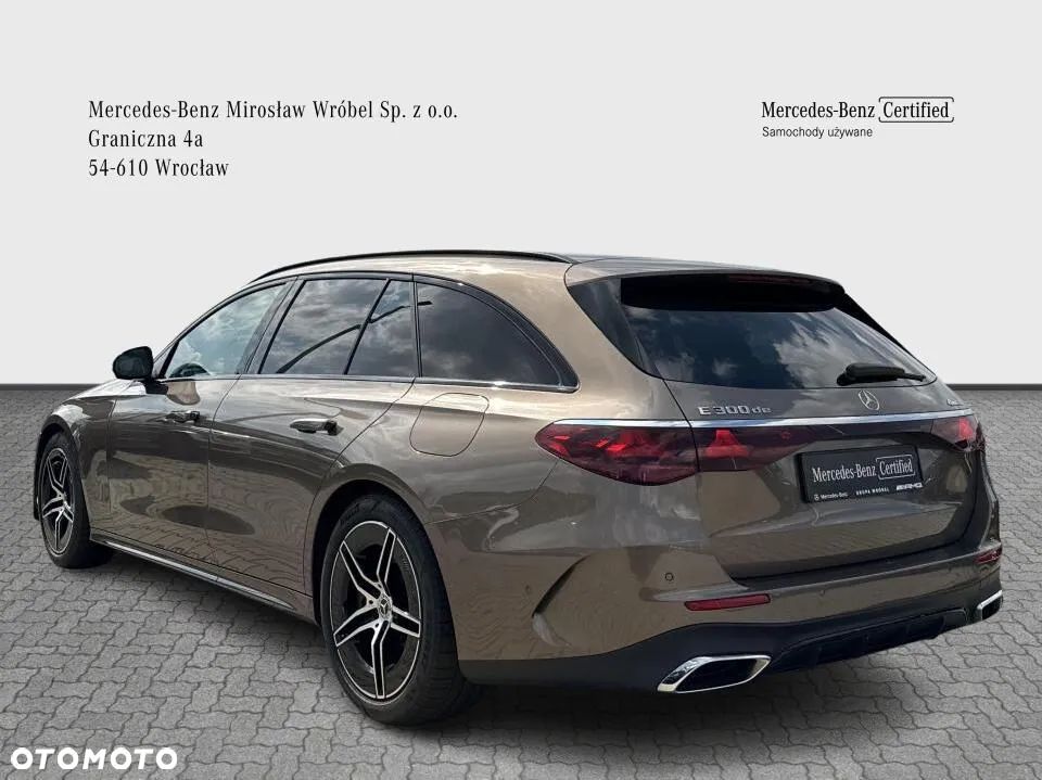 Mercedes-Benz Klasa E 300 de PHEV 4-Matic AMG 9G-Tronic - 3