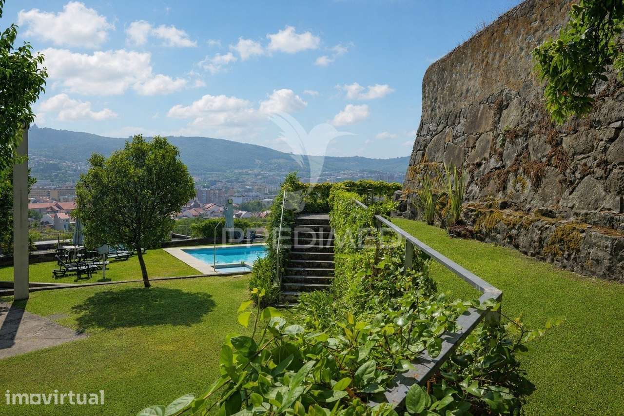 Apartamento T4 de Excelência | Exclusividade, Elegância e Vistas In... - Grande imagem: 3/35