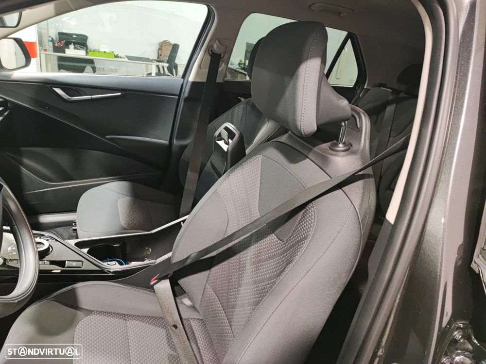 Kia Niro EV 64kWh Drive - 6