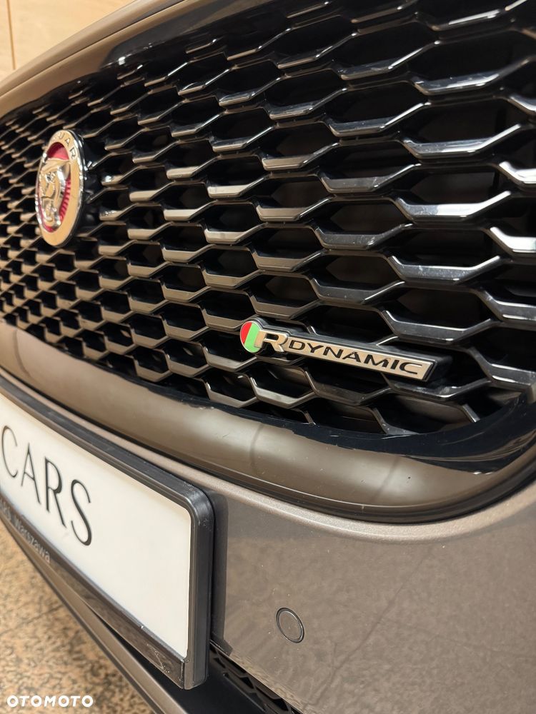 Jaguar E-Pace 2.0 i4P AWD R-Dynamic - 23