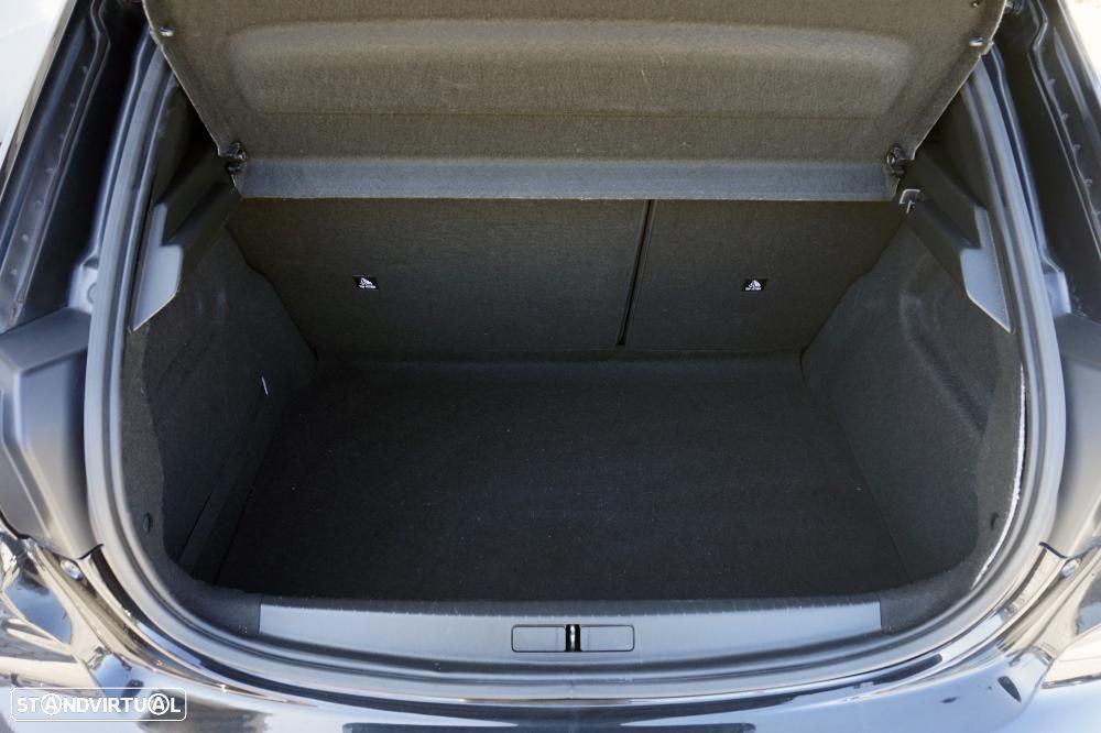 Peugeot 208 1.2 PureTech Allure EAT8 - 30