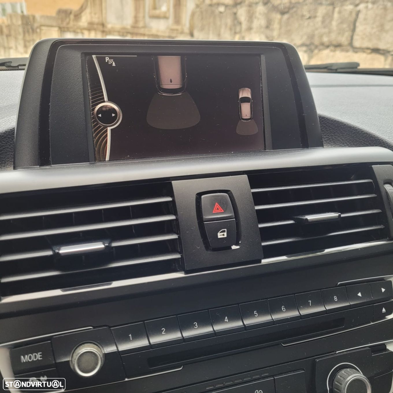 BMW 118 dA Line Urban - 18