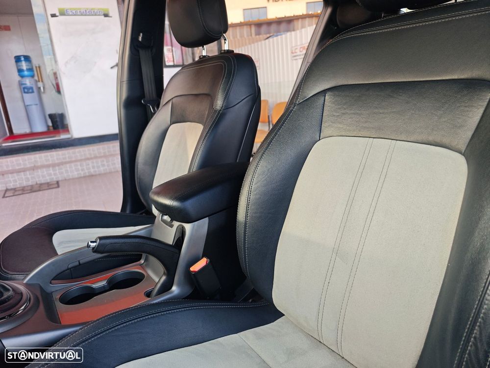 Kia Sportage 1.7 CRDI ISG TX Prime - 17